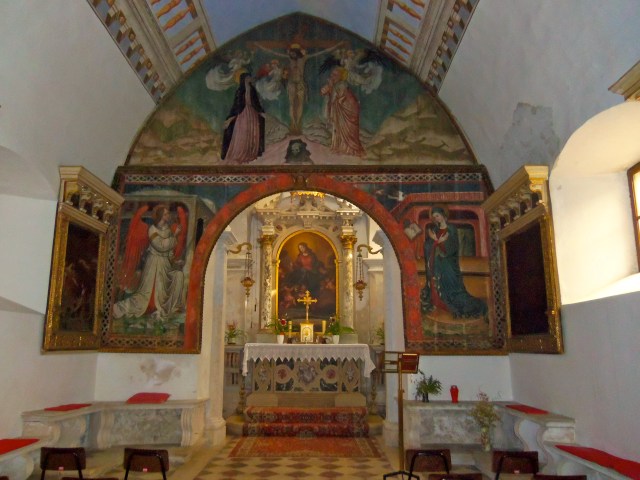 We stumbled upon this little church.