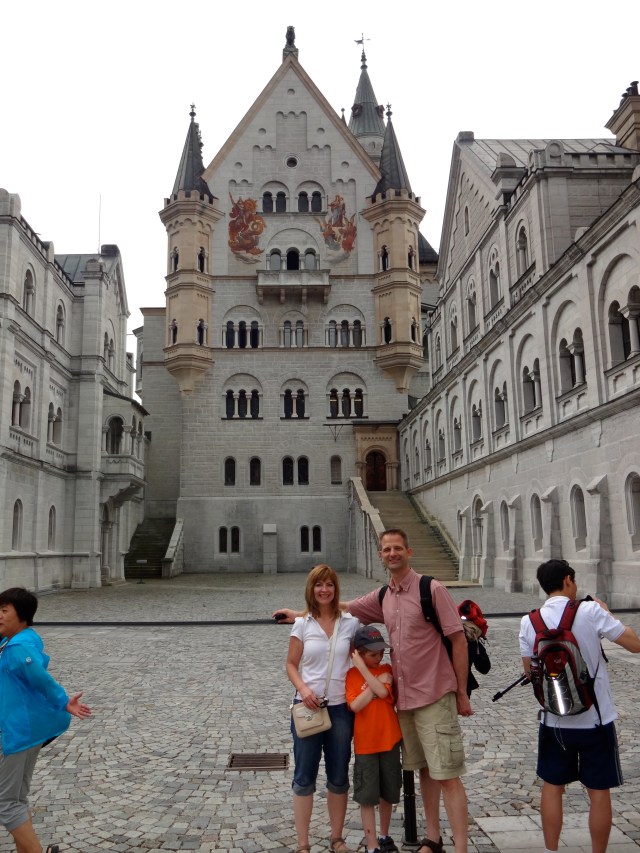 Must have a photo in front of the castle, even with random tourists posing for their own photos:)