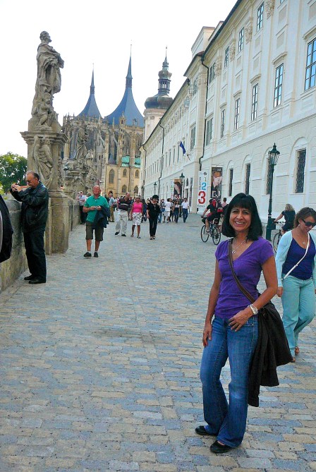 All these photos came from Elsa's camera, since we forgot to recharge our camera before coming to KH.