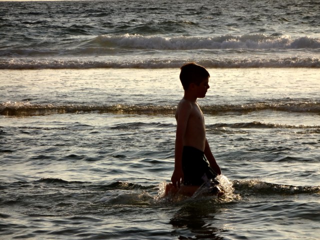 This kid LOVES the water!